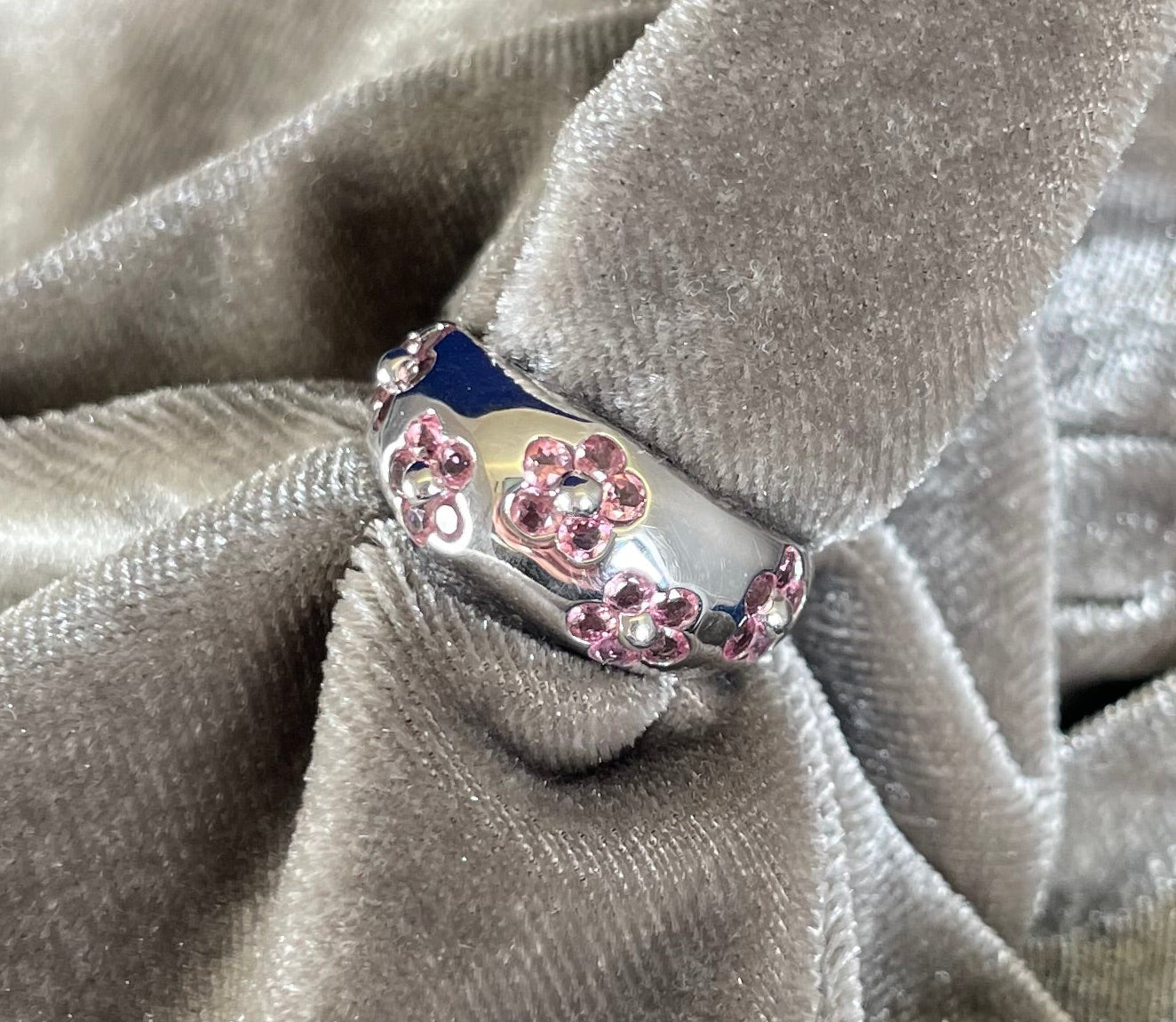 9ct White Gold Dome Dress Ring Set with Five Cluster Pink Sapphire flowers