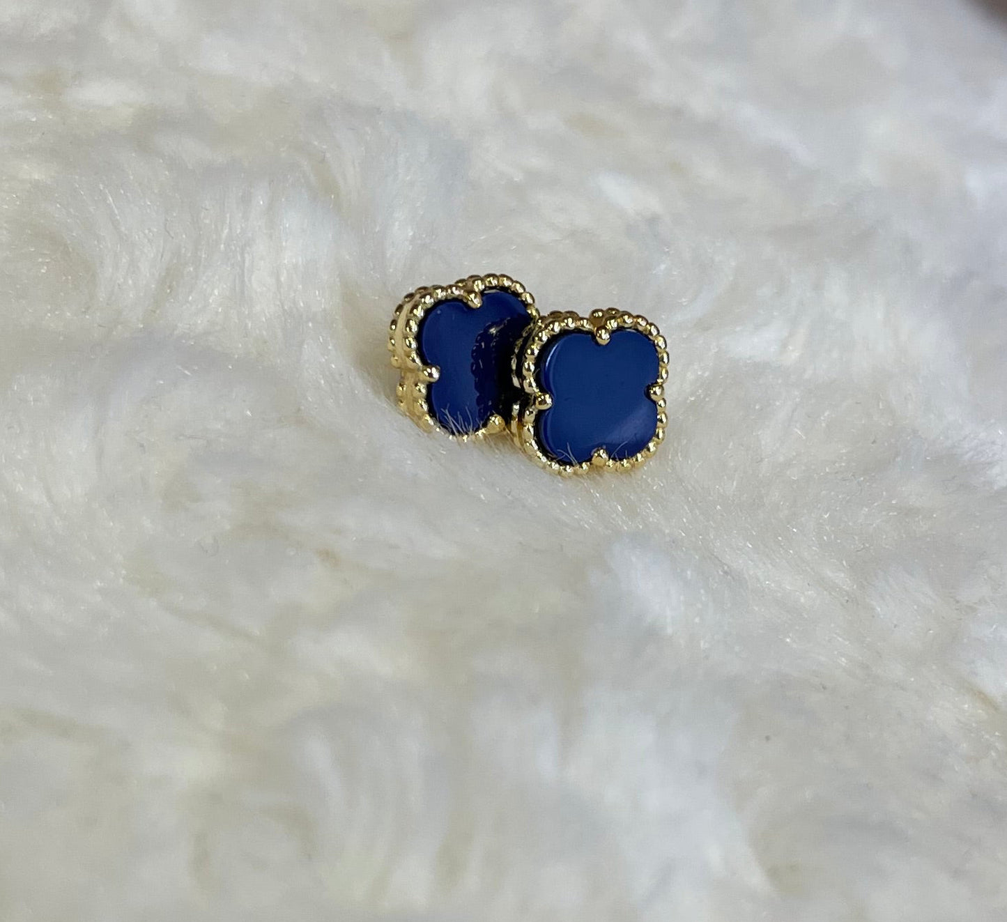Gold-Plated Blue Lapis Clover Earrings