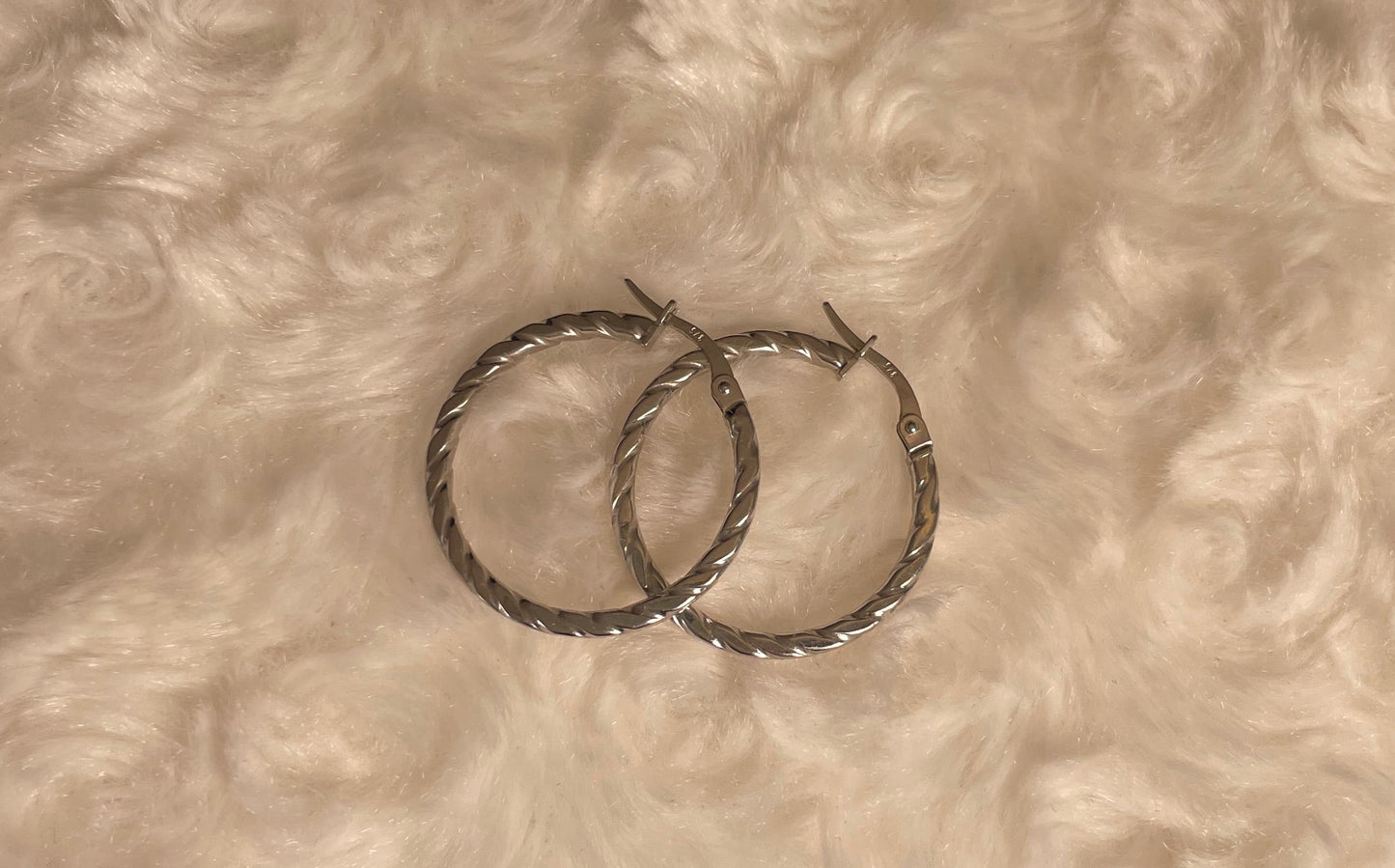9ct White Gold Flat Twist Hoop Earrings
