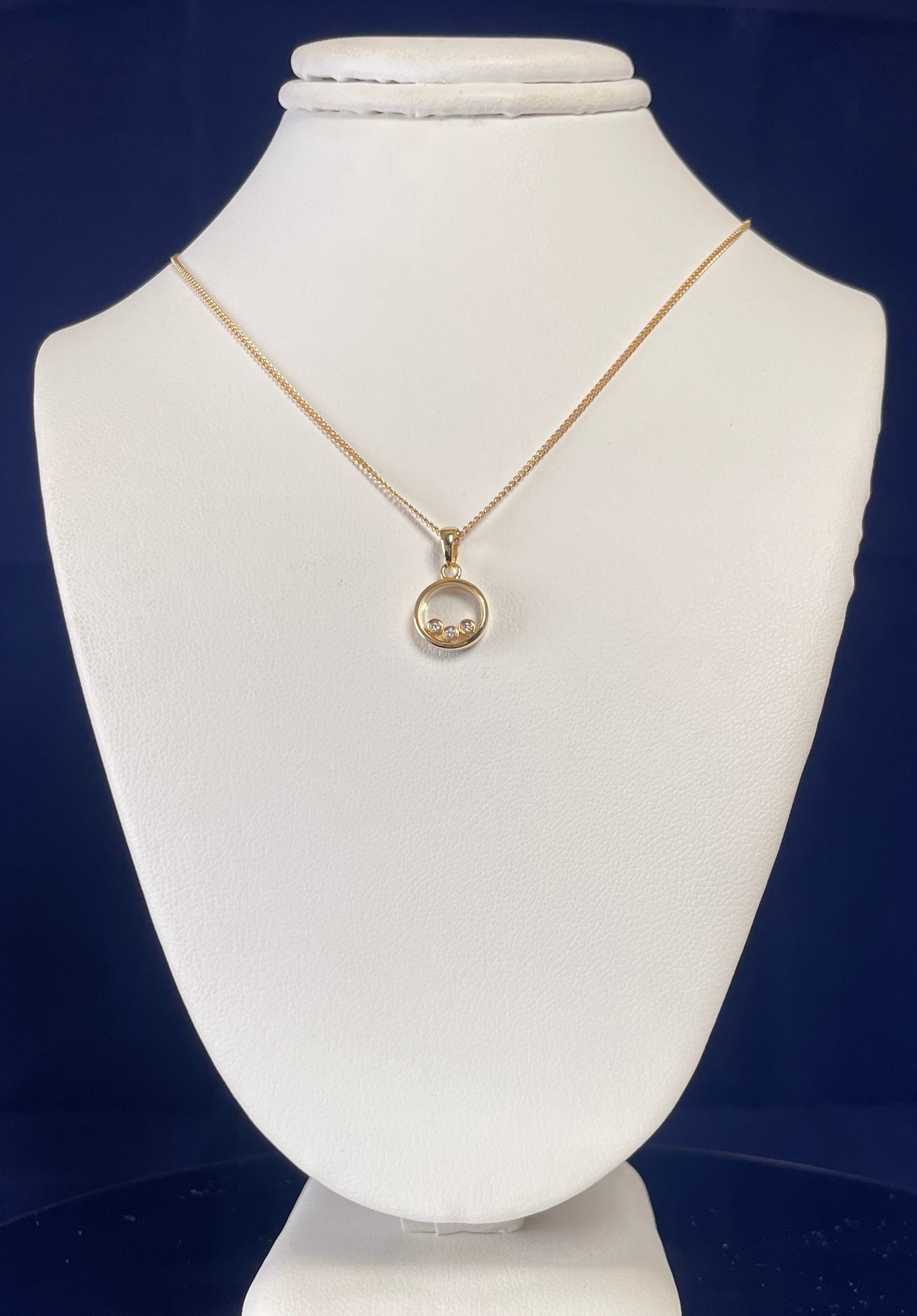 9ct Yellow Gold Floating Diamond Pendant Necklace