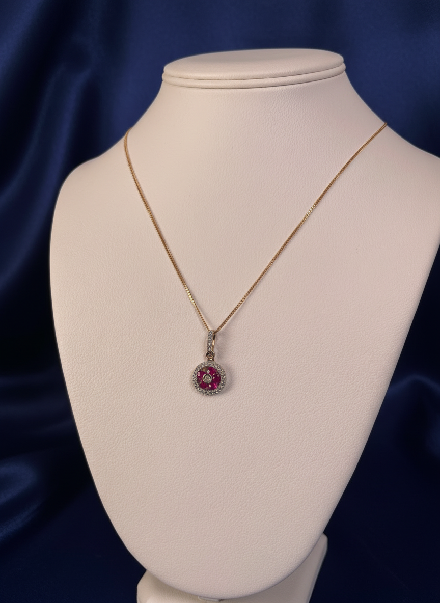 9ct Yellow Gold Cartwheel Design Diamonds & Five Rubies Pendant Necklace