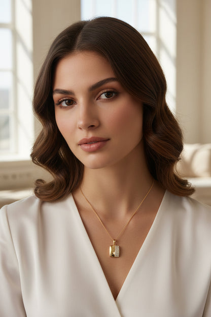 9ct Yellow Gold Pendant Half Set With Cubic Zirconia