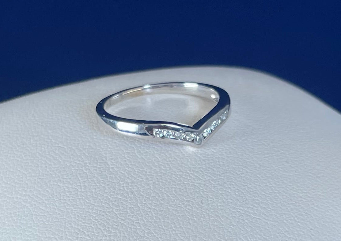 9ct White Gold Wishbone Ring Set with Diamonds