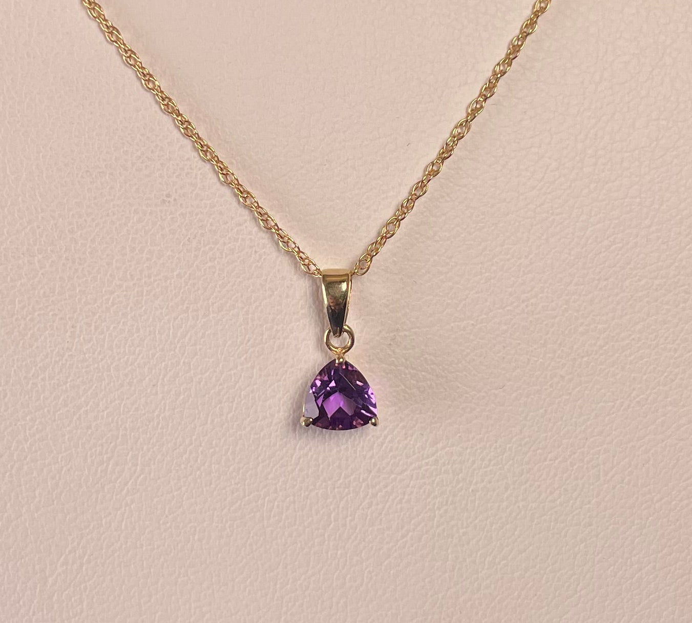9ct Yellow Gold Amethyst Triangle Pendant Necklace