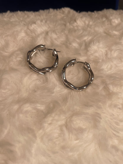 9ct White Gold Wave Hoop Earrings