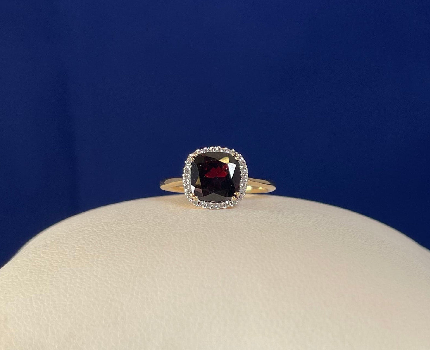 9ct Yellow Gold Garnet Ring & Diamond Ring