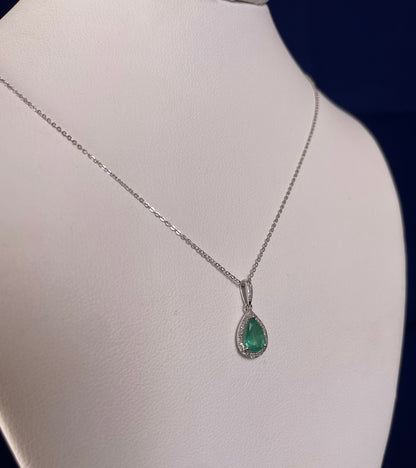 9ct White Gold Emerald & Diamond Cluster Pendant Necklace