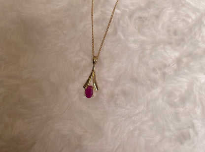 9ct Yellow Gold Oval Ruby Fan Design Pendant Necklace