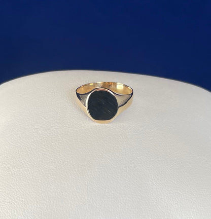 9ct Yellow Gold Plain Oval Signet Ring
