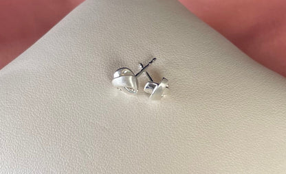Rhodium-Plated Silver Ribbon Knot Earrings With Shiny & Brushed Effect