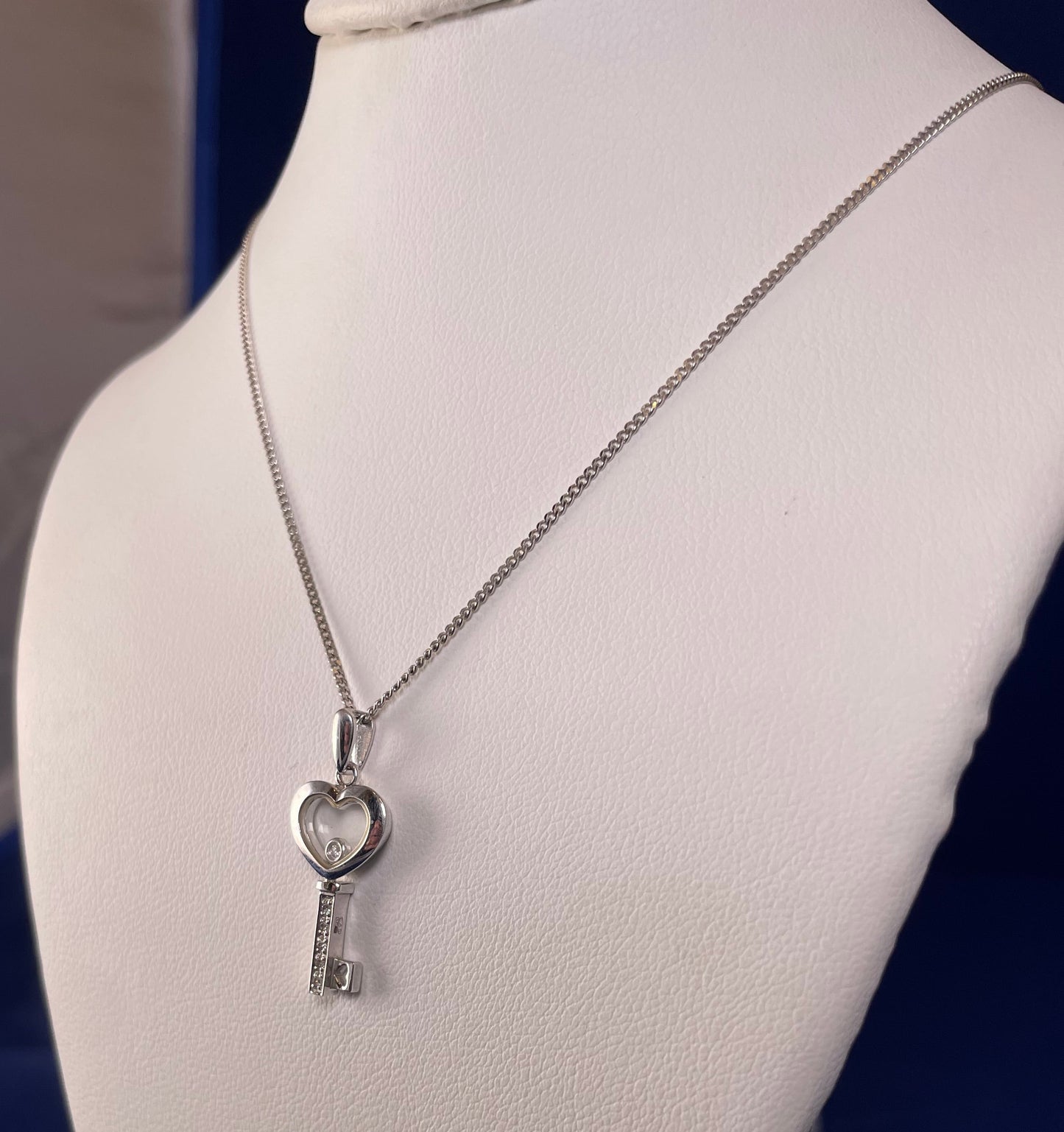 9ct White Gold Key Pendant with Diamond Chips & Floating Diamond