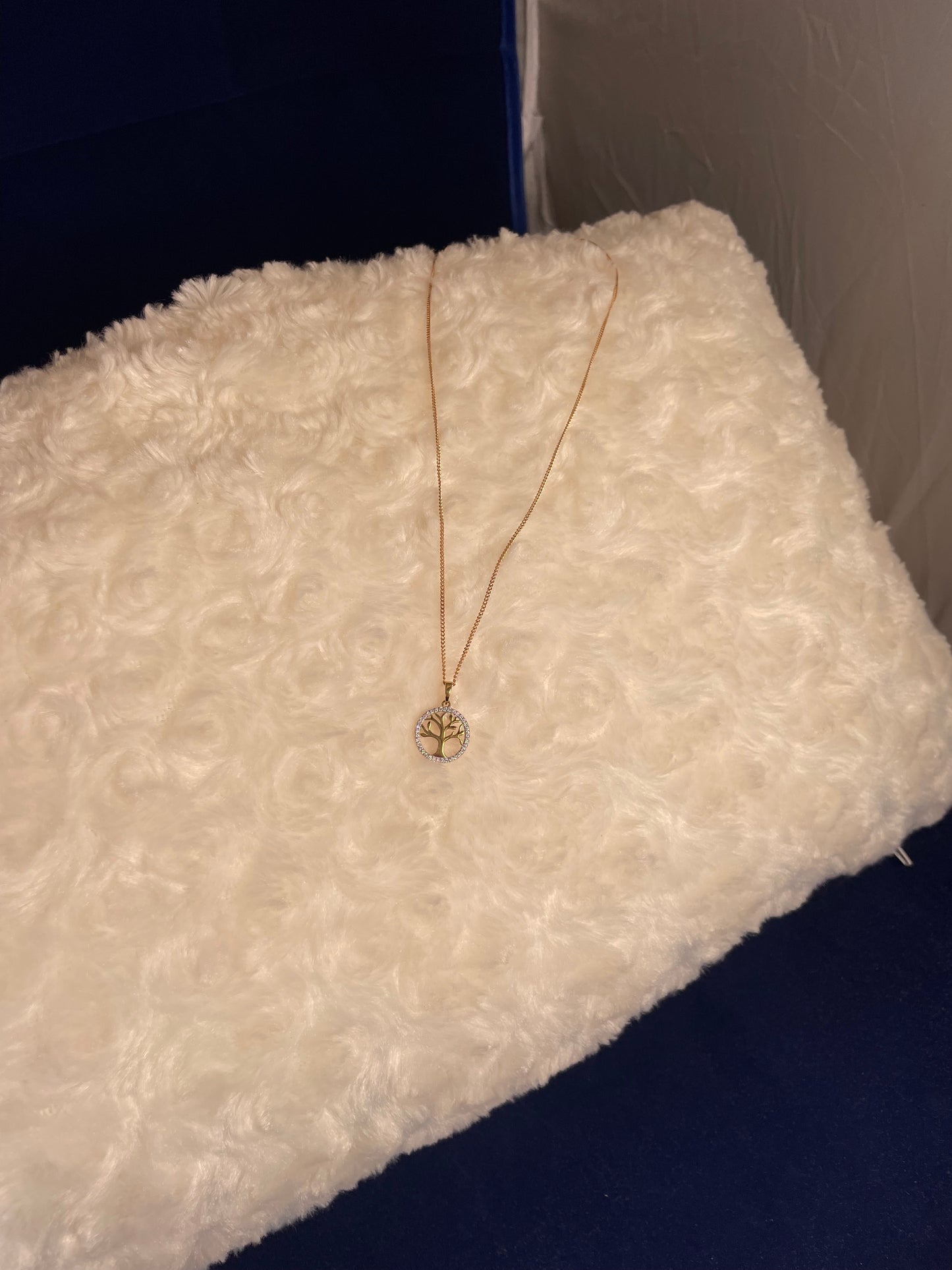 9ct Yellow Gold & Diamond Tree of Life Pendant Necklace