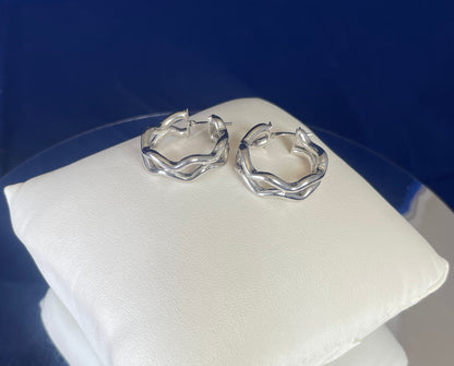 9ct White Gold Wave Hoop Earrings