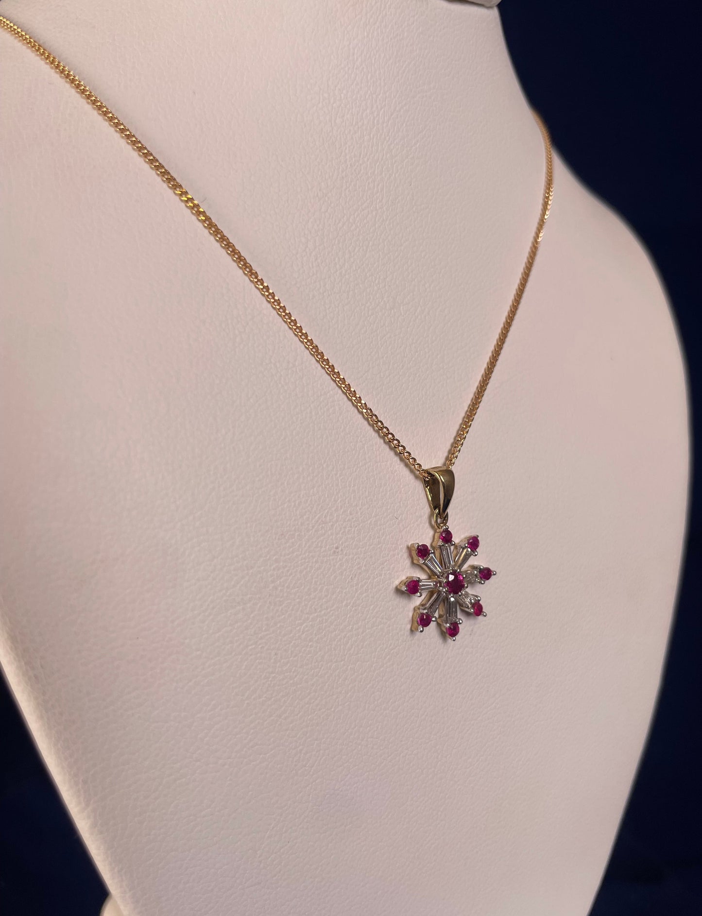 9ct Yellow Gold Diamond & Ruby Snow Flake Pendant Necklace