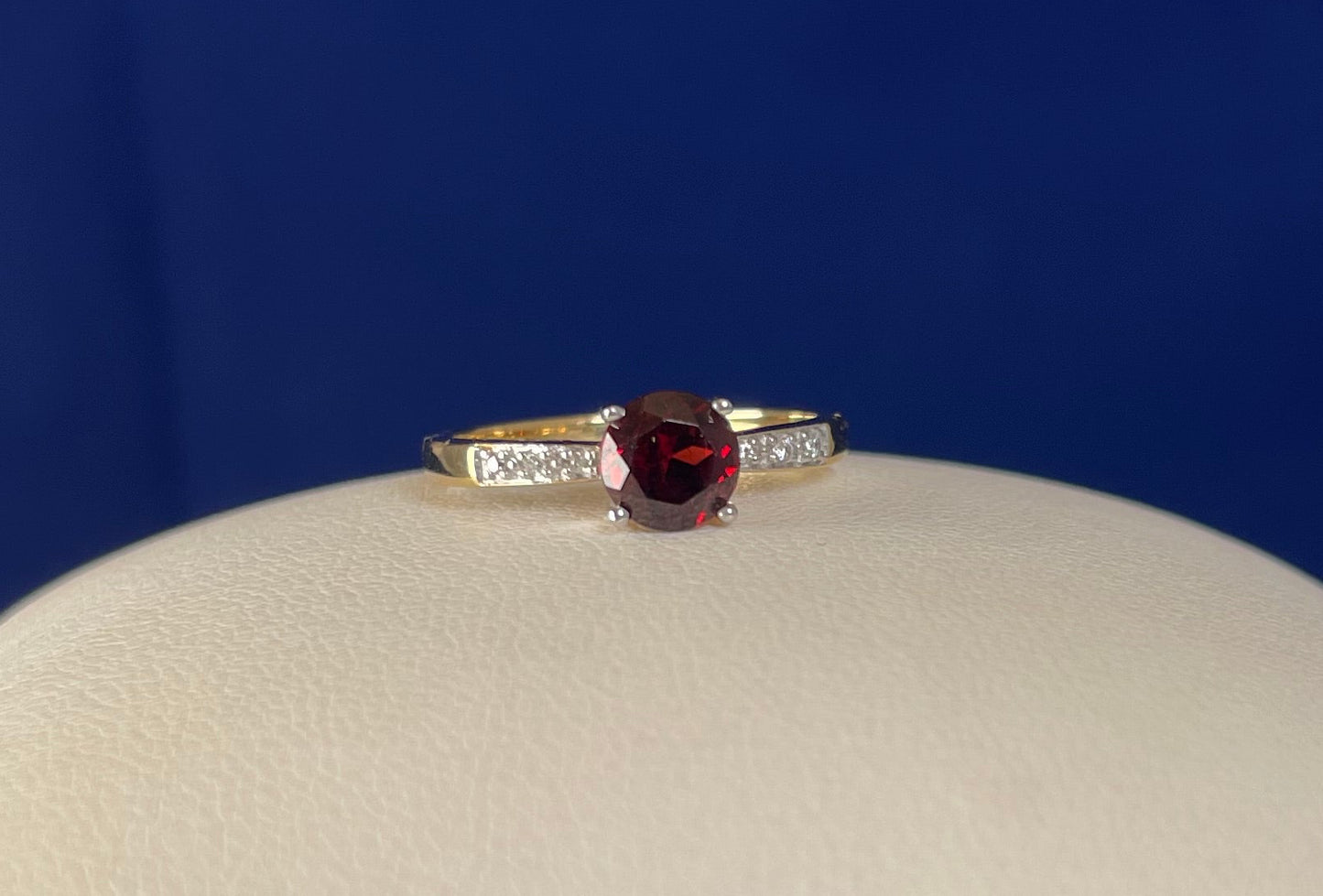 9ct Yellow Gold Garnet Set Dress Ring with Diamond chips
