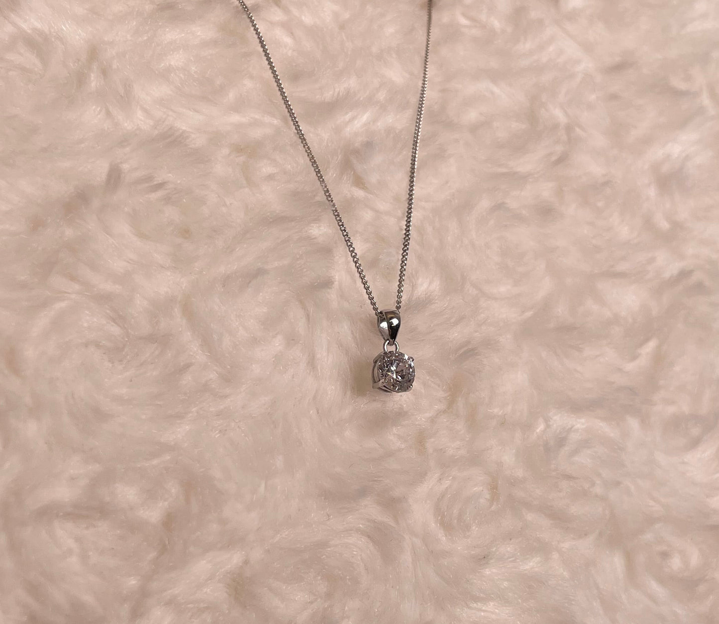 9ct White Gold Brilliant Cut Cubic Zirconia Pendant Necklace
