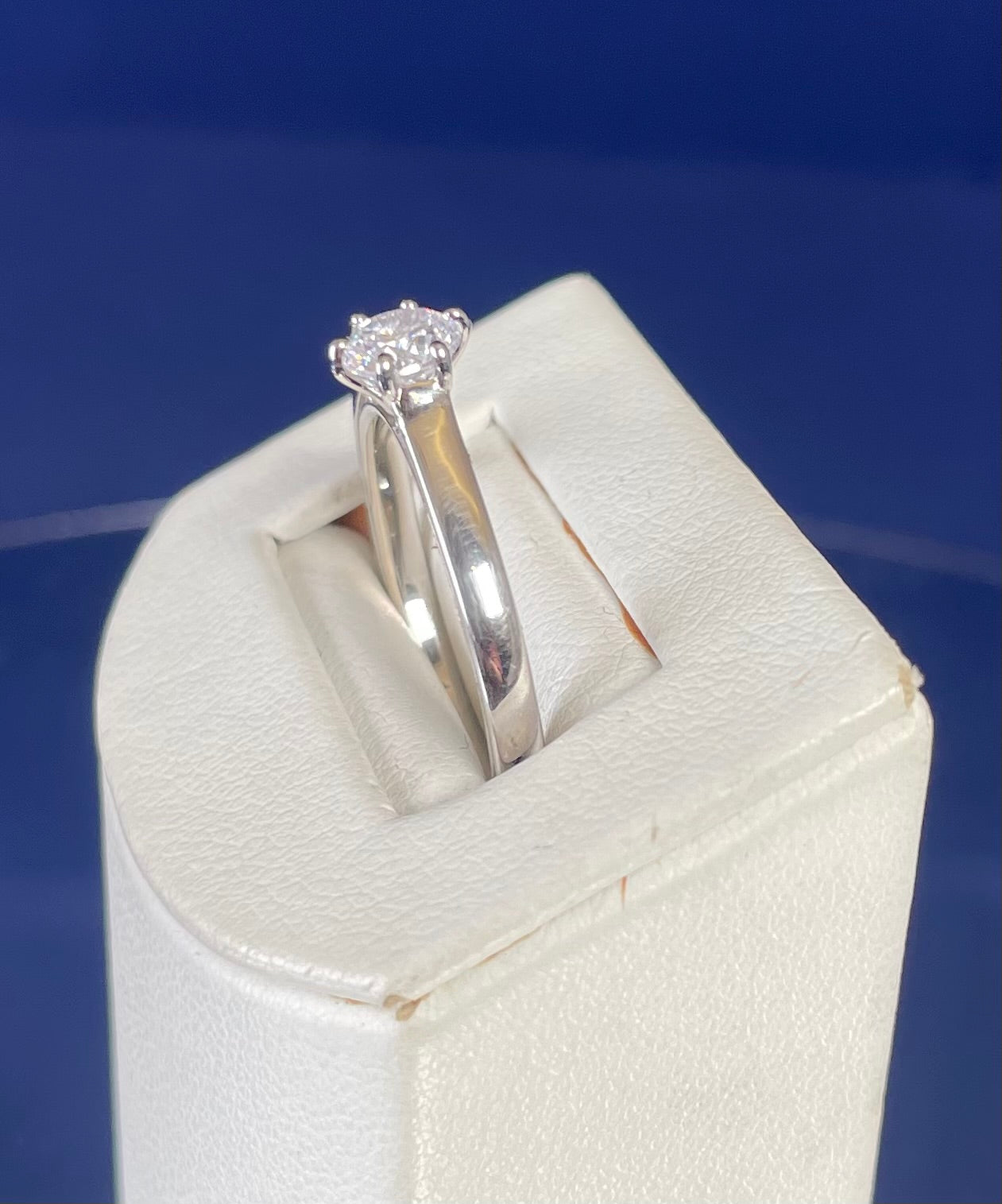 Rhodium-Plated Silver Brilliant Cut Solitaire Cubic Zirconia Six Claw Setting