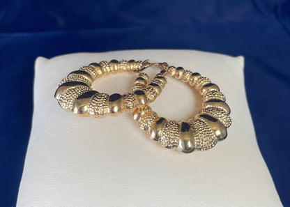 9ct Yellow Gold Patterned Loop Hoop Earrings