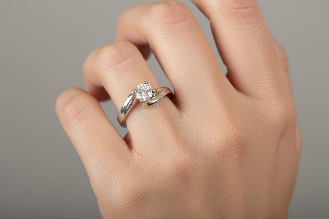 Rhodium-Plated Silver Brilliant Cut Cubic Zirconia Twist Shoulder Ring