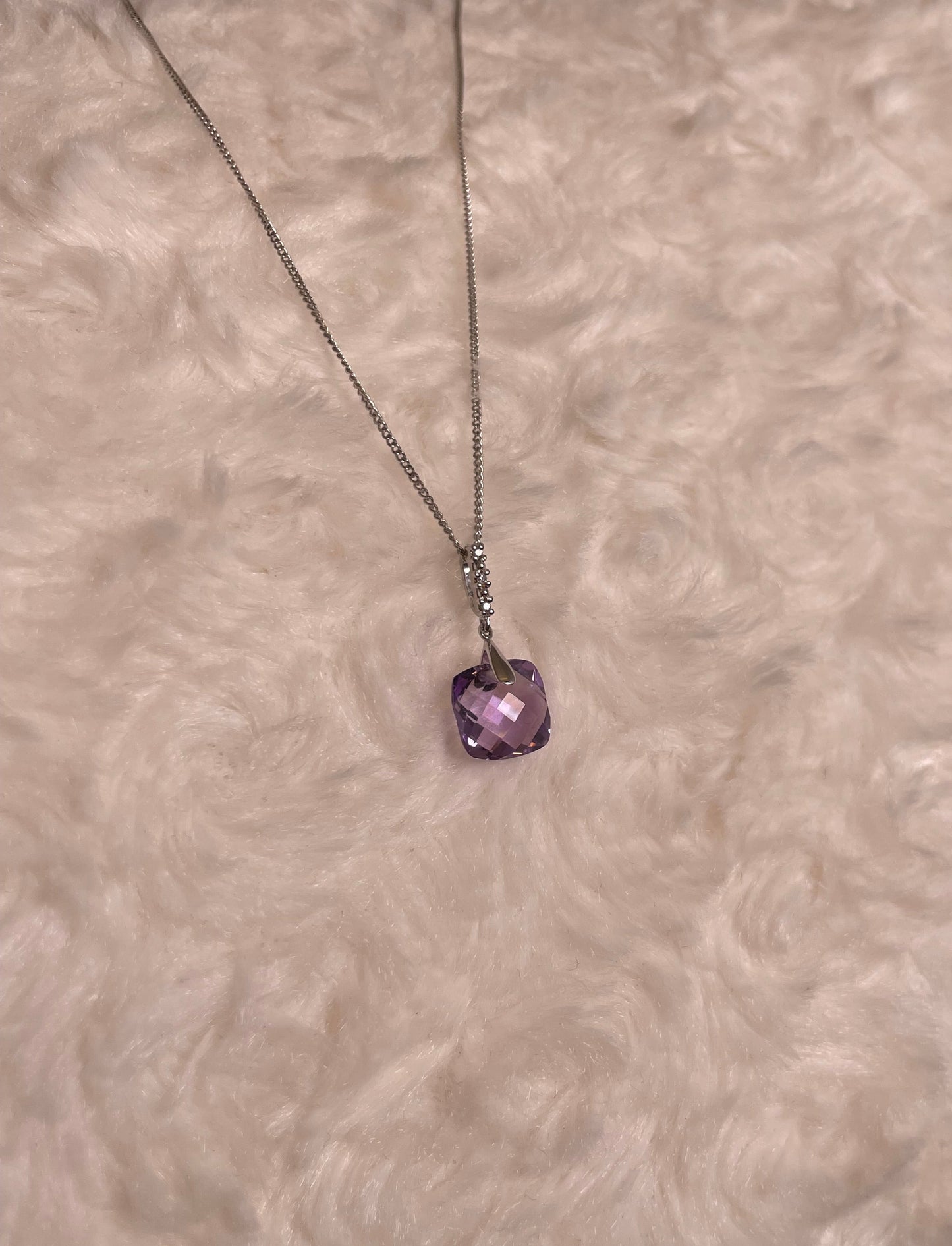 9ct White Gold Pineapple Cut Cushion Shape Amethyst Drop Pendant Necklace