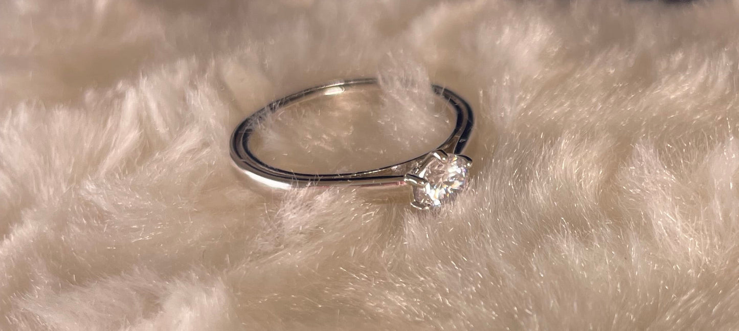 Rhodium-Plated Silver Brilliant Cut Solitaire Cubic Zirconia Six Claw Setting