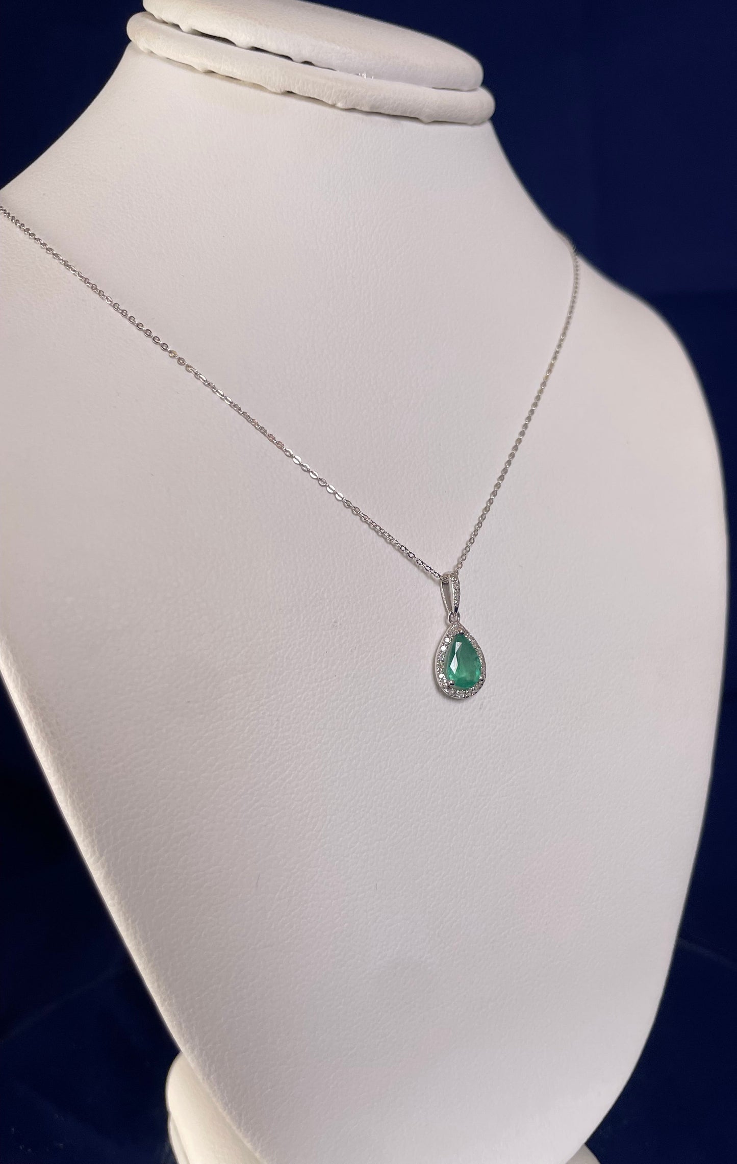 9ct White Gold Emerald & Diamond Cluster Pendant Necklace