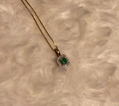 9ct Yellow Gold Round Emerald With Diamond Cluster Pendant Necklace