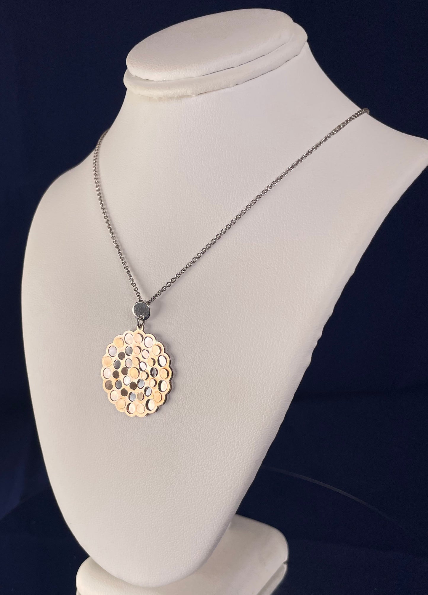 Silver & Rose Gold-Plated Fancy Pendant