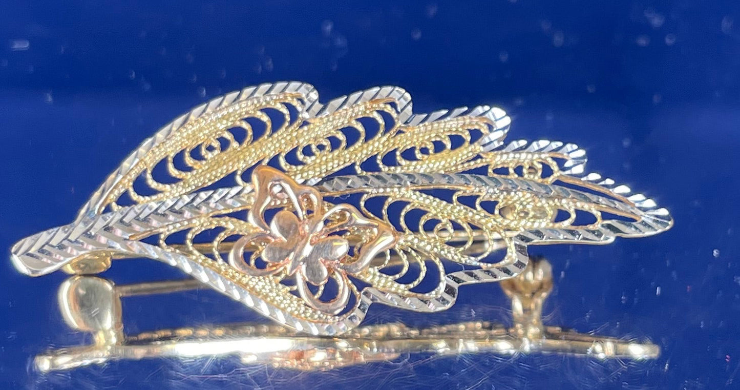 9ct Three Colour Gold Filigree Leaf Brooch