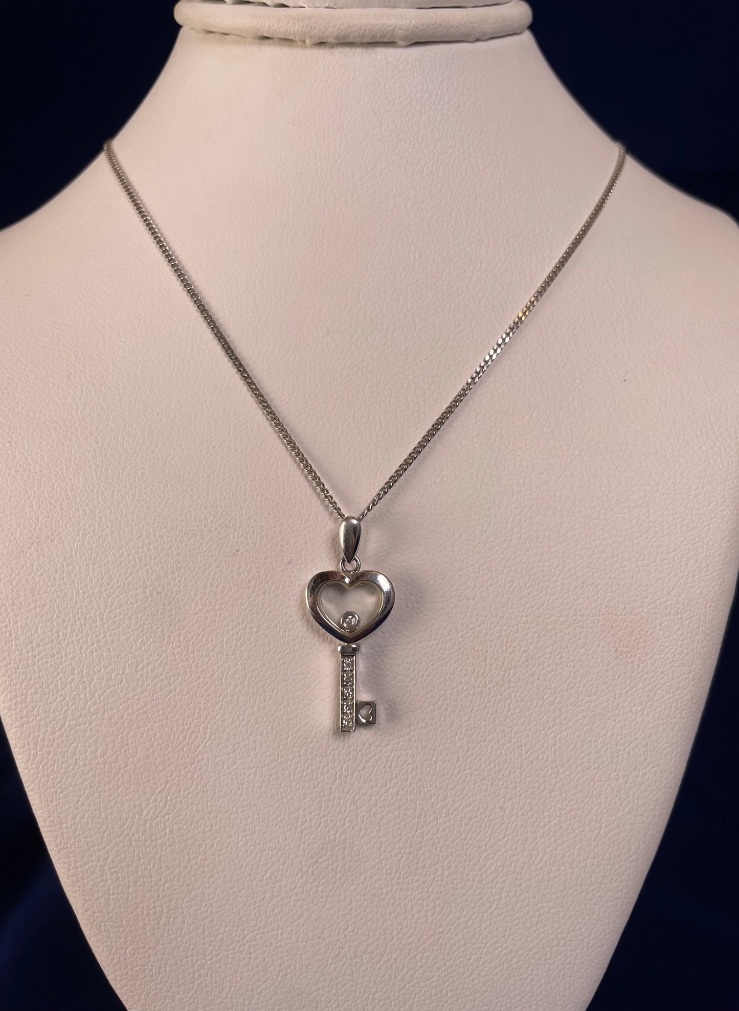 9ct White Gold Key Pendant with Diamond Chips & Floating Diamond