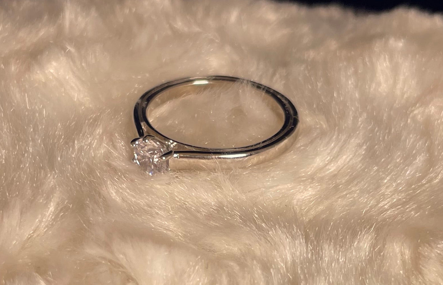 Rhodium-Plated Silver Brilliant Cut Solitaire Cubic Zirconia Six Claw Setting