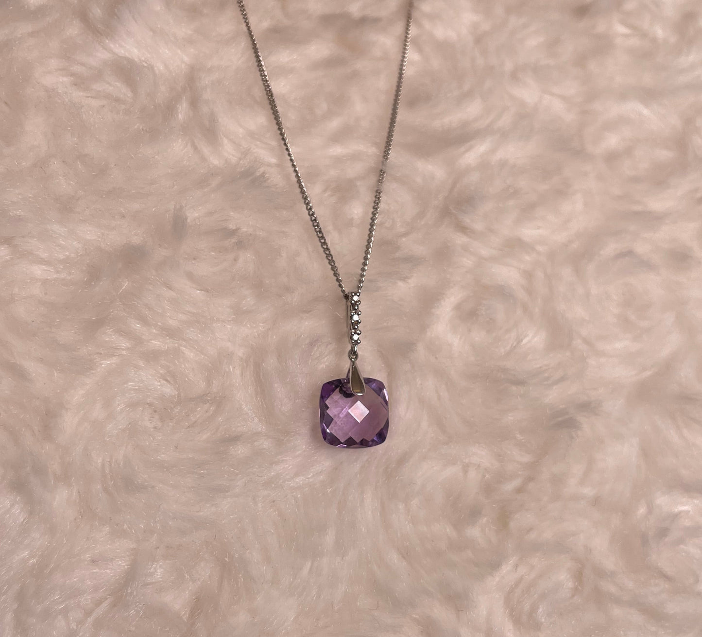 9ct White Gold Pineapple Cut Cushion Shape Amethyst Drop Pendant Necklace