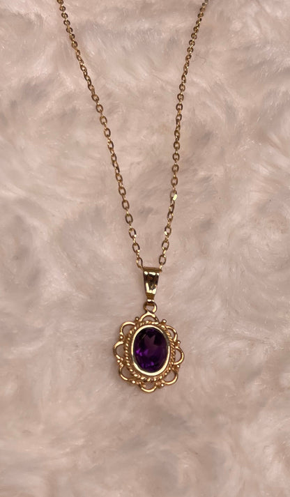 9ct Yellow Gold Rubover Set Oval Amethyst with Filigree Surround Pendant Necklace