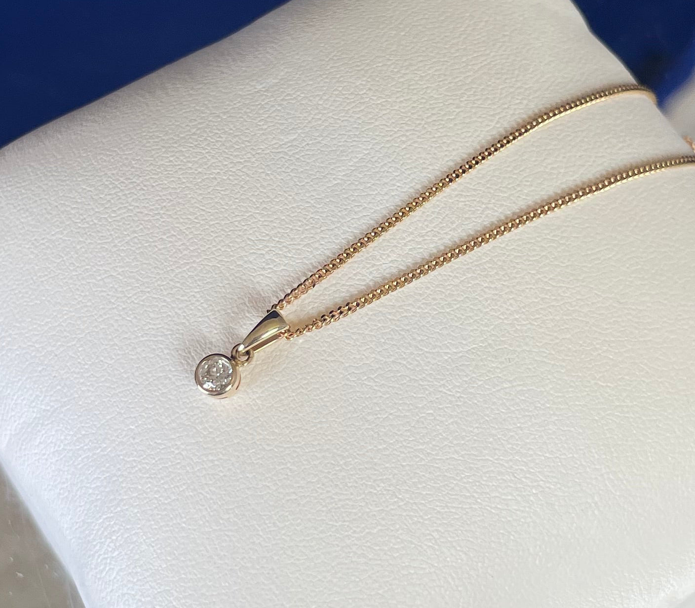 9ct Yellow Gold Delicate Diamond Solitaire Pendant Necklace