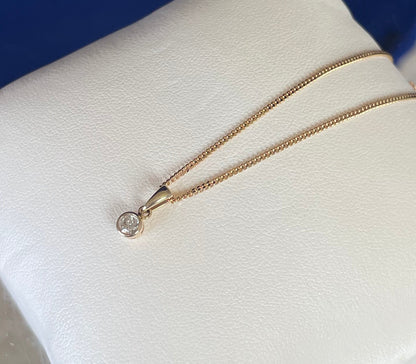 9ct Yellow Gold Delicate Diamond Solitaire Pendant Necklace