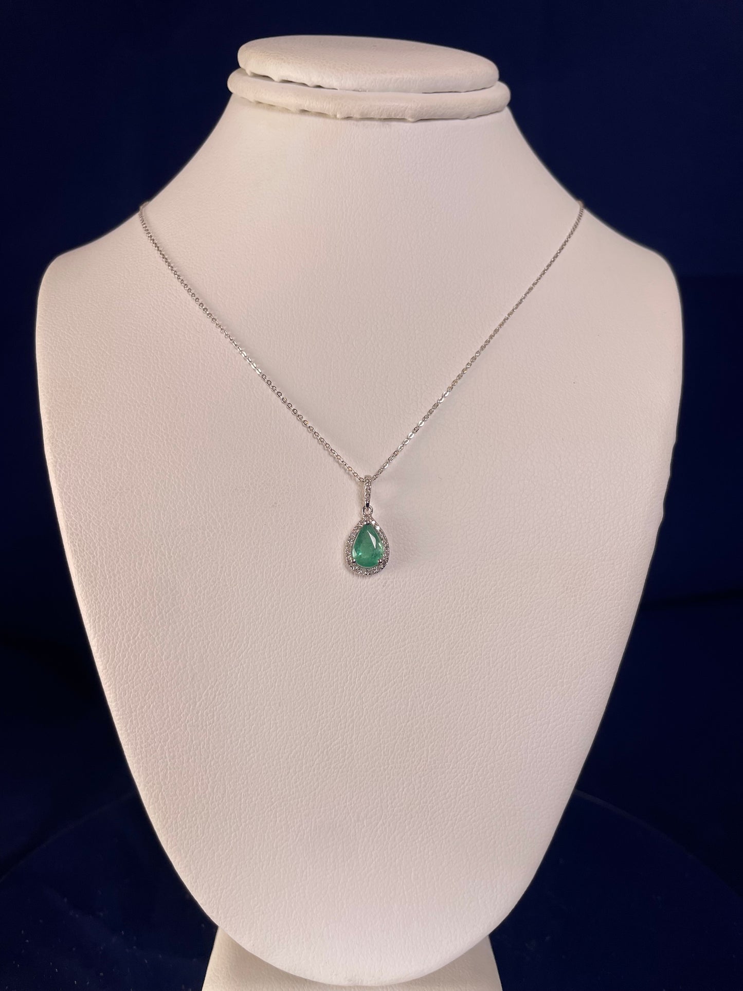 9ct White Gold Emerald & Diamond Cluster Pendant Necklace