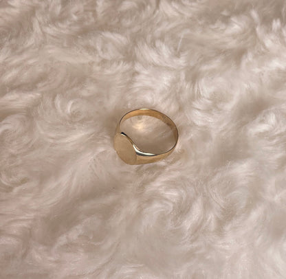 9ct Yellow Gold Plain Oval Signet Ring