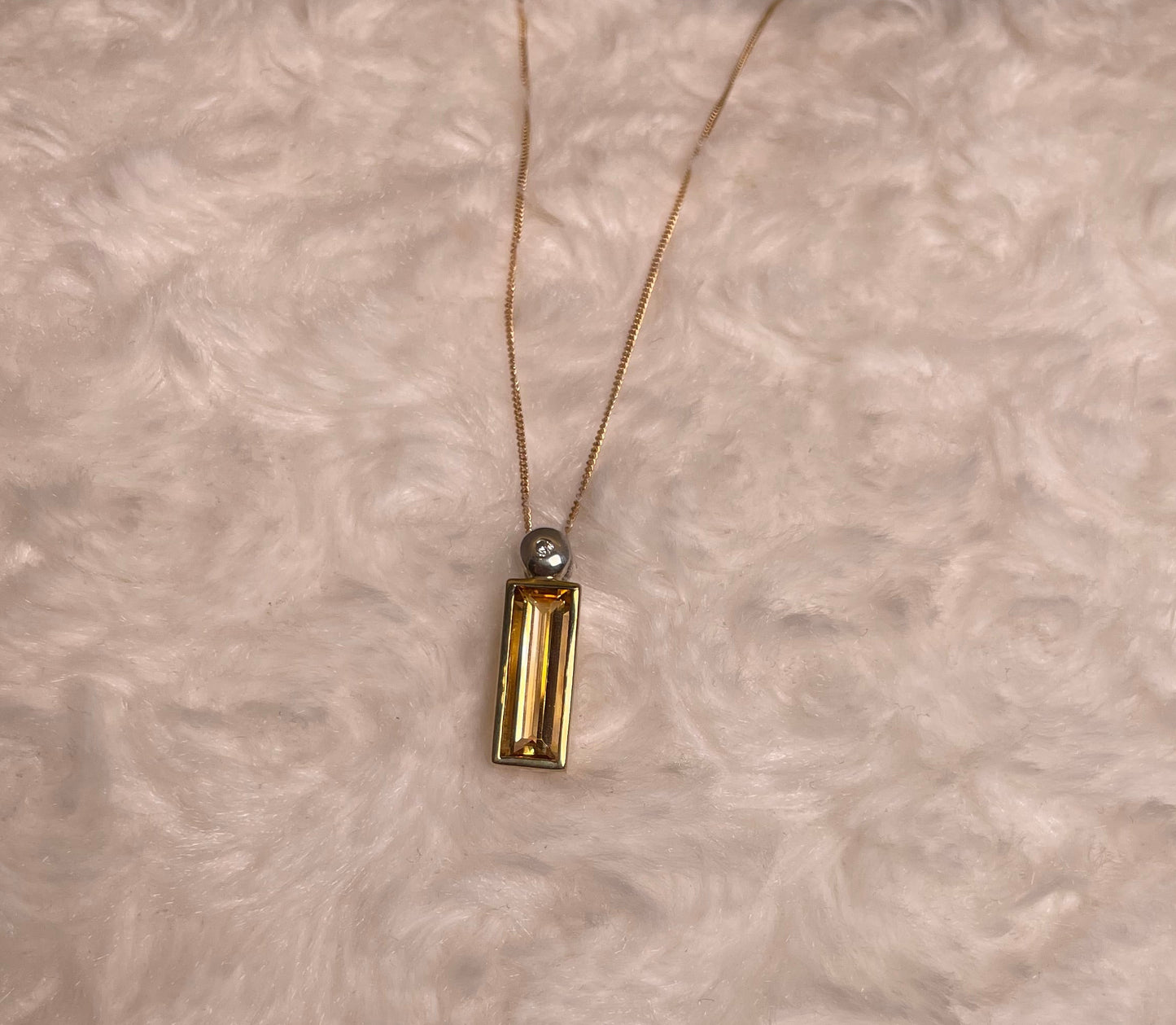 9ct Yellow Gold Baguette Citrine & White Gold Bale with One Diamond Pendant Necklace