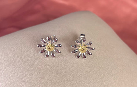 Rhodium-Plated Silver Delicate Daisy Earrings