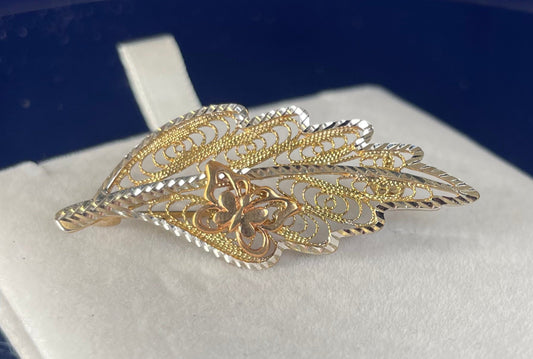 9ct Three Colour Gold Filigree Leaf Brooch