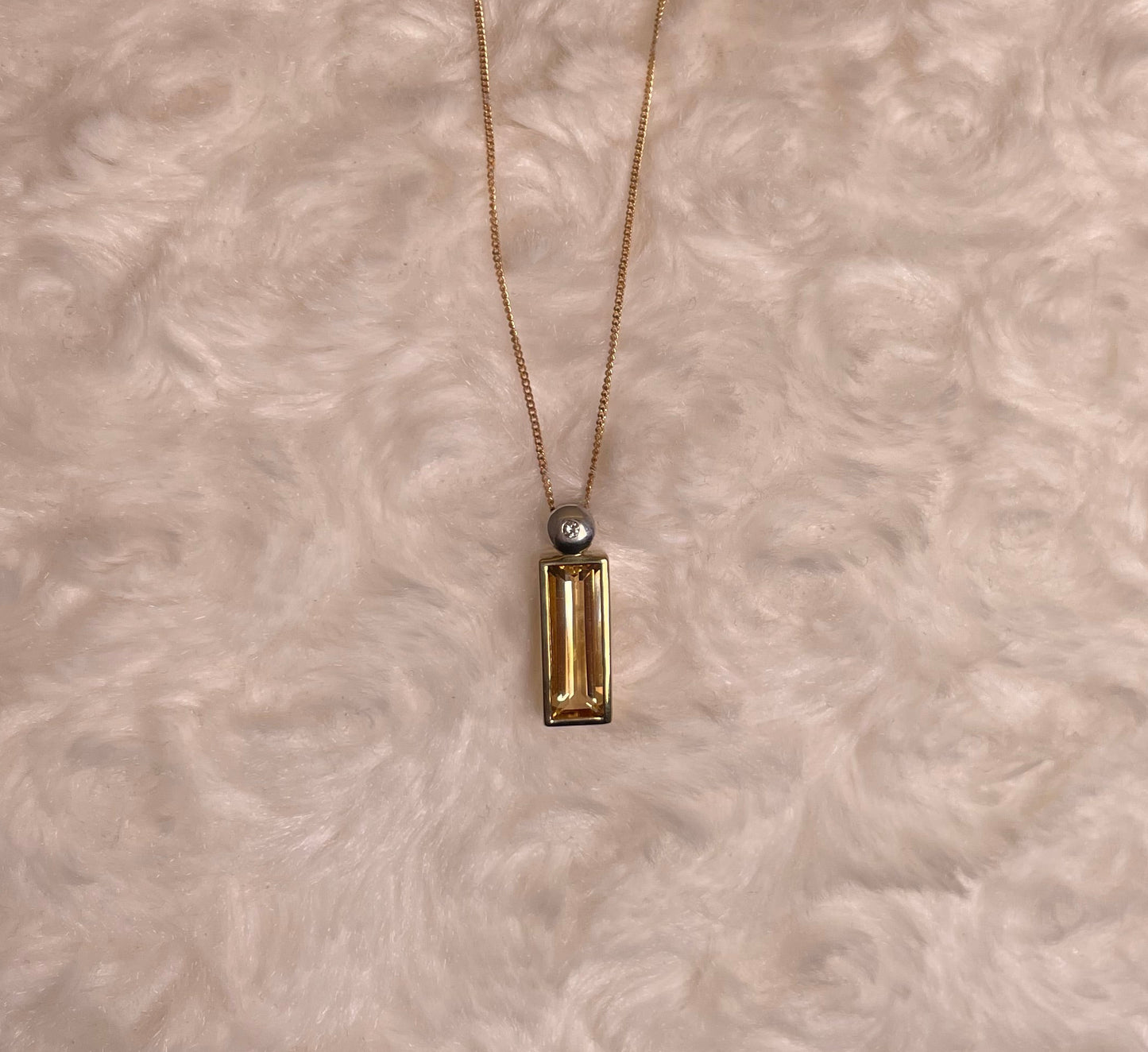 9ct Yellow Gold Baguette Citrine & White Gold Bale with One Diamond Pendant Necklace