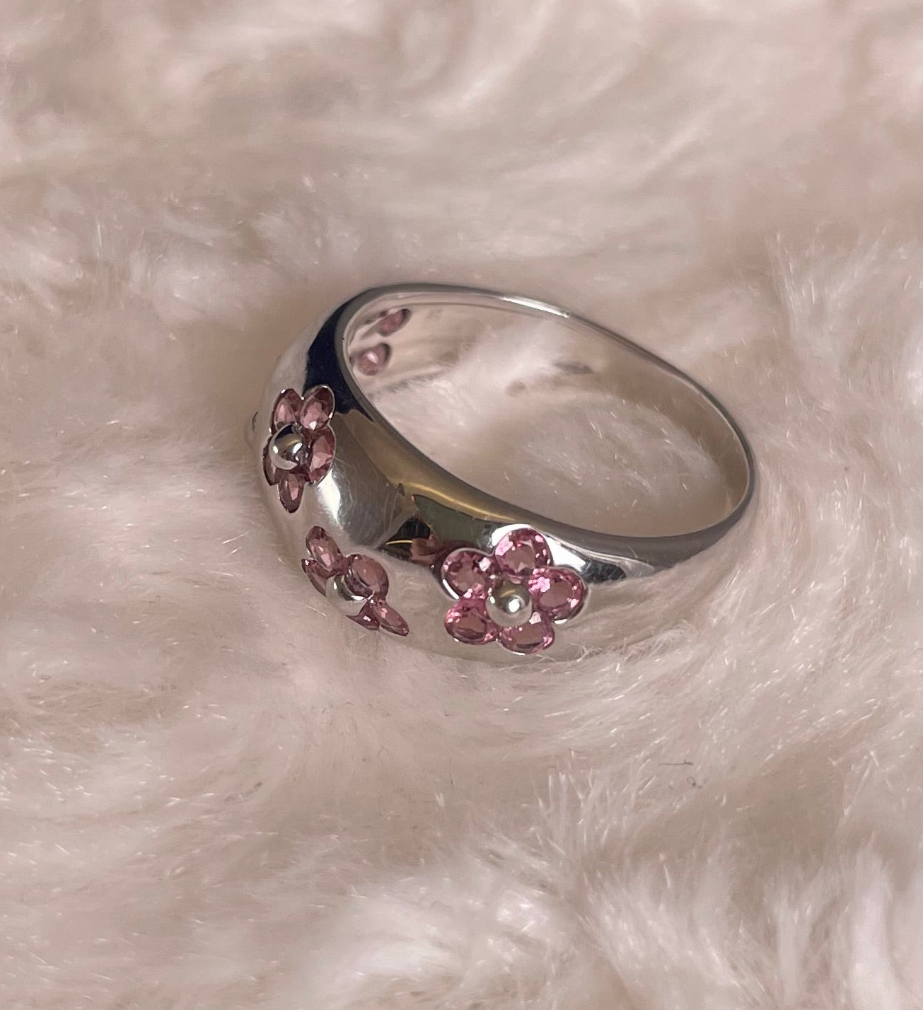 9ct White Gold Dome Dress Ring Set with Five Cluster Pink Sapphire flowers