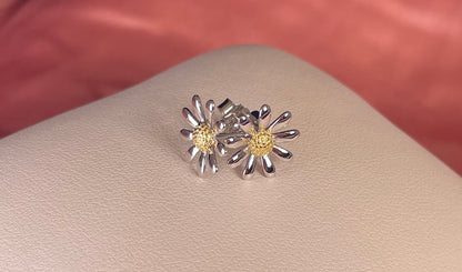 Rhodium-Plated Silver Delicate Daisy Earrings