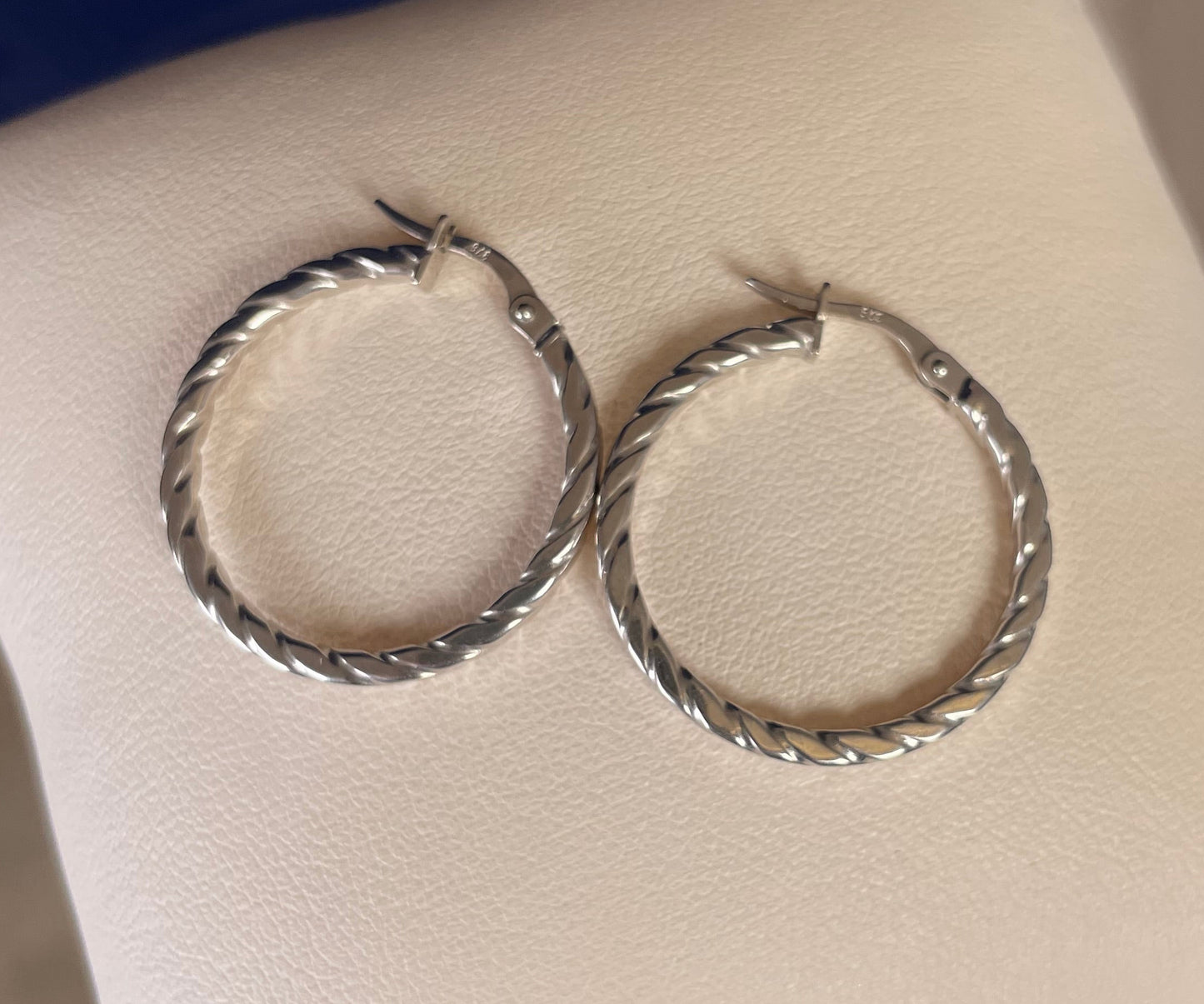 9ct White Gold Flat Twist Hoop Earrings