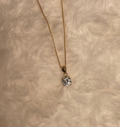 9ct Yellow Gold Cubic Zirconia Pendant Necklace