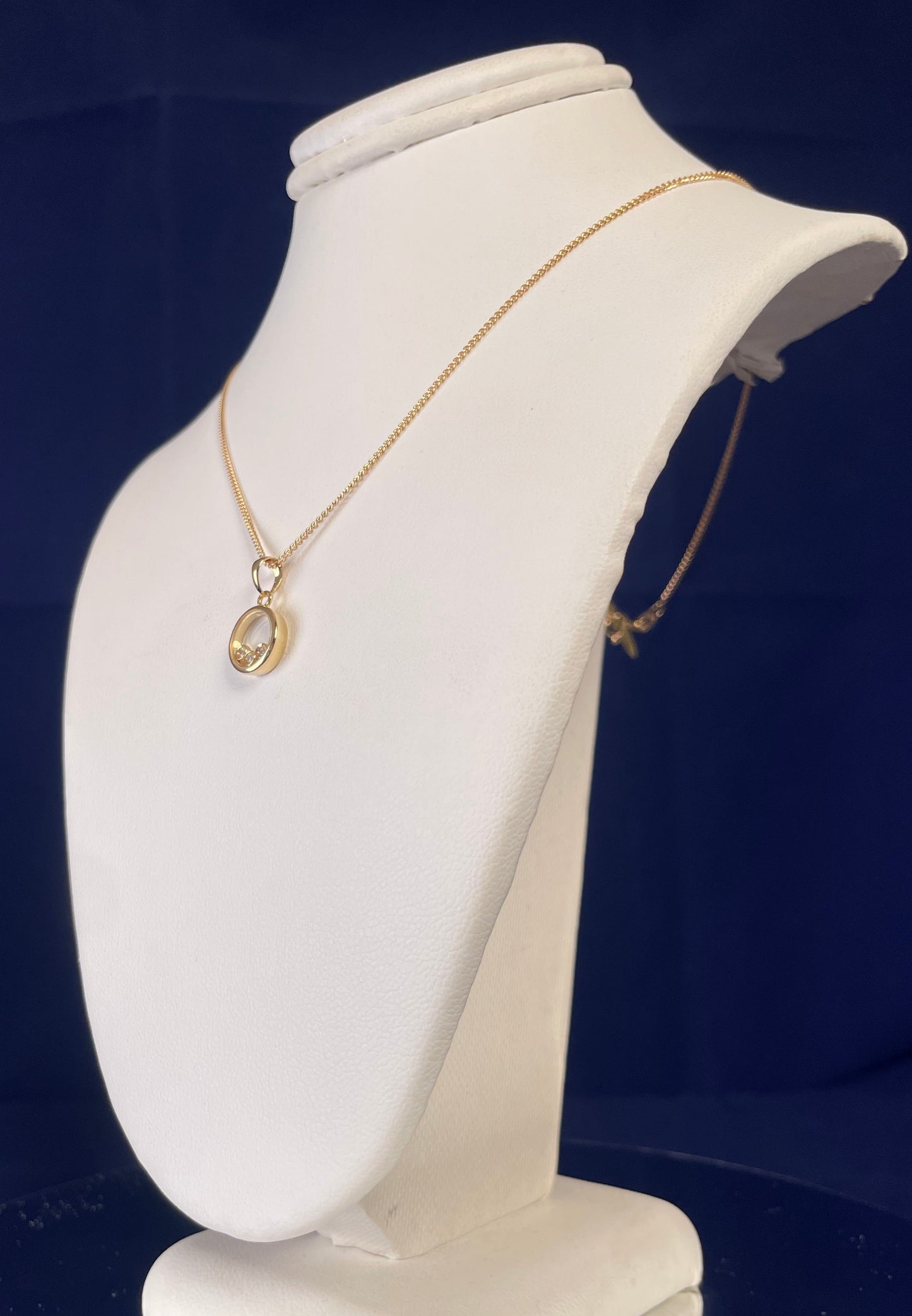 9ct Yellow Gold Floating Diamond Pendant Necklace