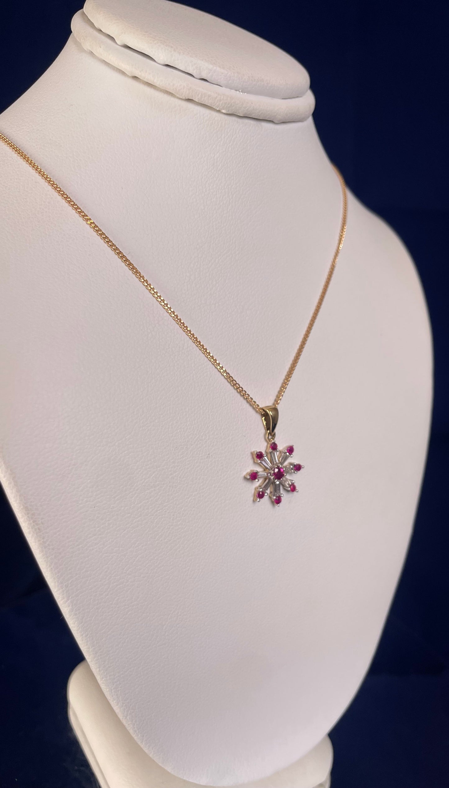 9ct Yellow Gold Diamond & Ruby Snow Flake Pendant Necklace