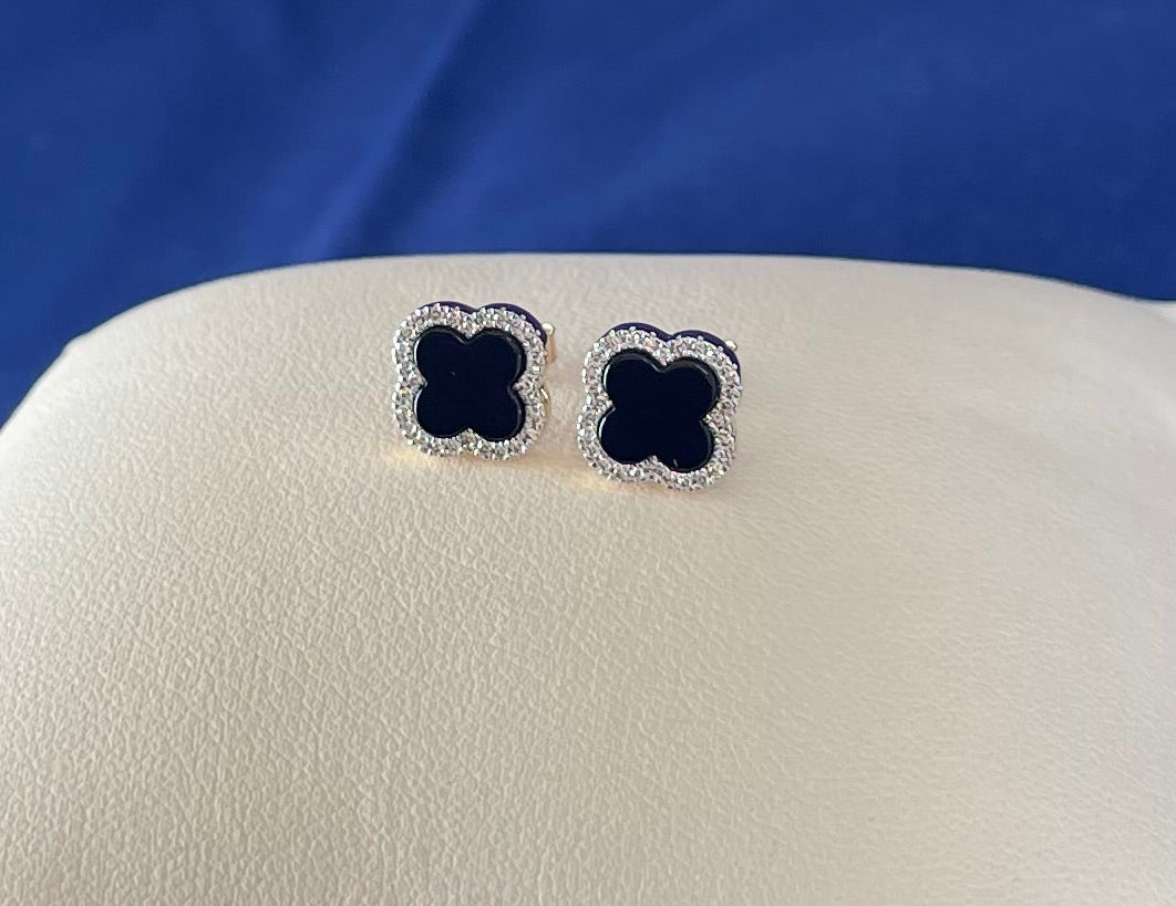 9ct Yellow Gold Onyx & Diamond Clover Earrings