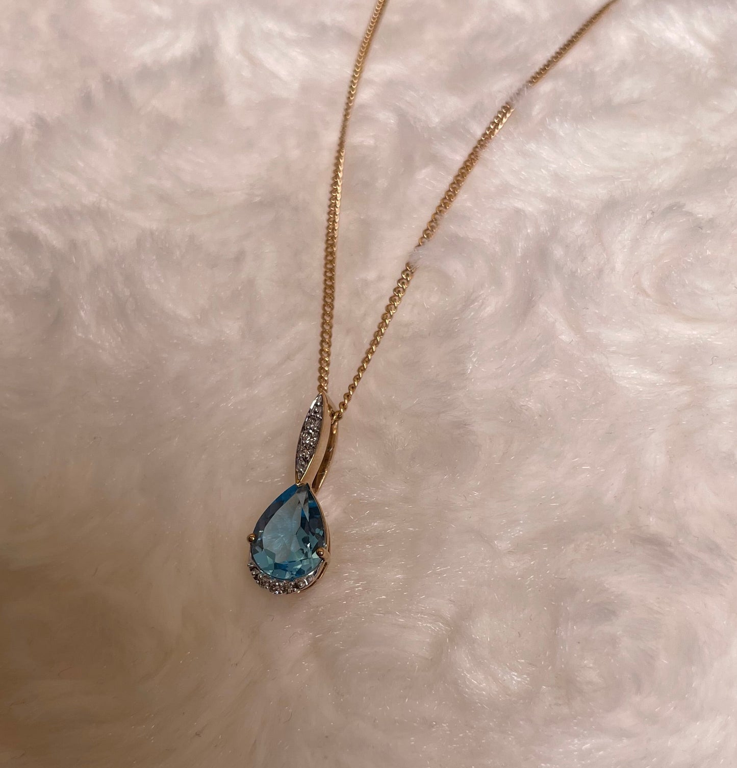 9ct Yellow Gold Pear Shape Blue Topaz & Diamond Pendant Necklace