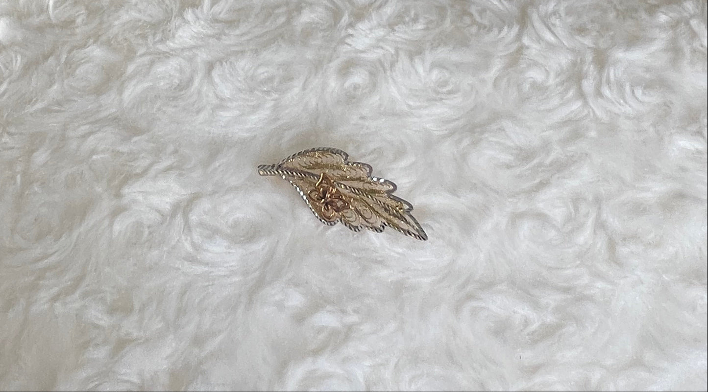 9ct Three Colour Gold Filigree Leaf Brooch